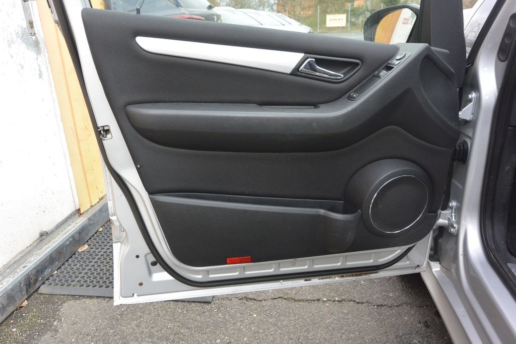 Mercedes-Benz B 200 2.0i automat 100kW