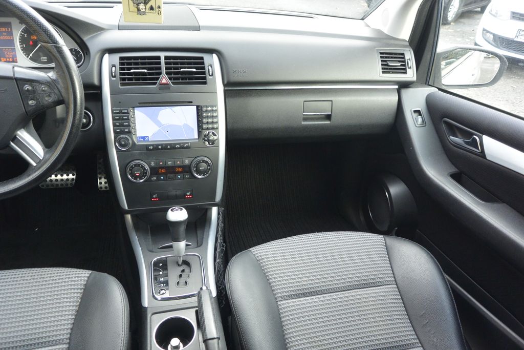 Mercedes-Benz B 200 2.0i automat 100kW