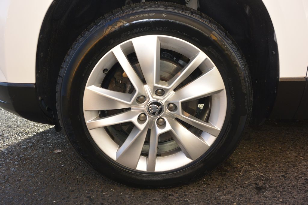 Škoda Karoq 2.0TDi 4×4 STYLE , LED,tažné,N 110kW