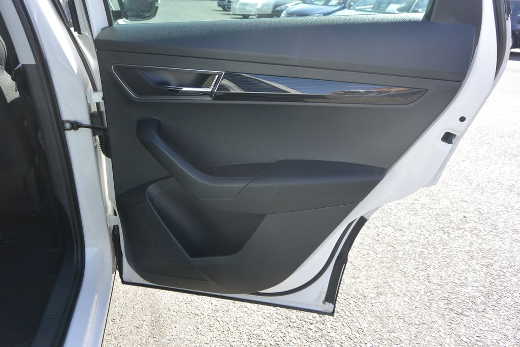 Škoda Karoq 2.0TDi 4×4 STYLE , LED,tažné,N 110kW