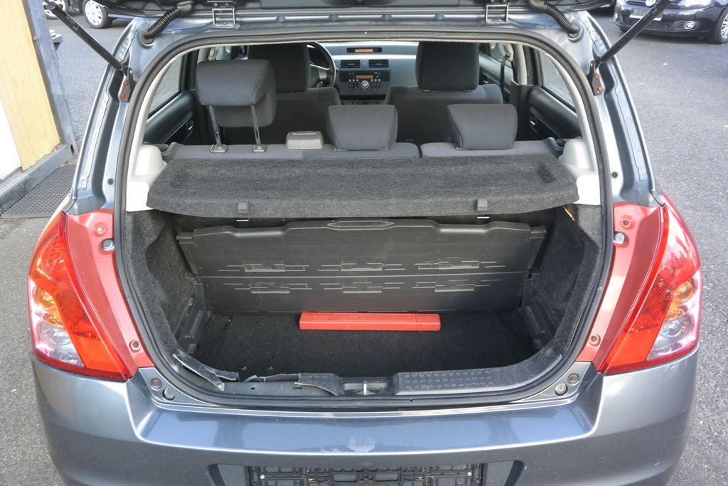 Suzuki Swift 1.3i16v 4×4 67kW