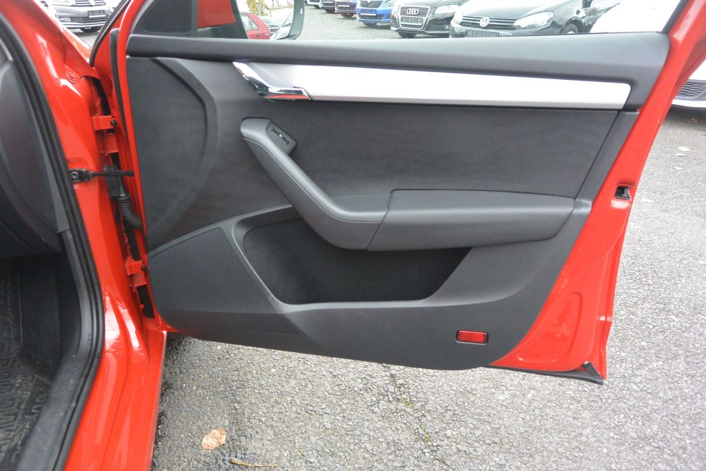 Škoda Octavia 1.6TDi 77kW  DSG 77kW