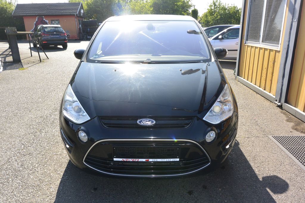 Ford S-Max 2.2TDCi AT Titanium 7míst 147k 147kW