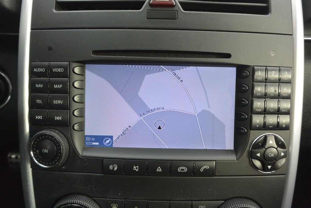 Mercedes-Benz B 200 2.0i automat 100kW