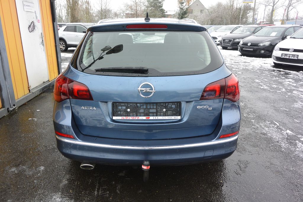 Opel Astra 2.0CDTi 121kW Xenon 121kW