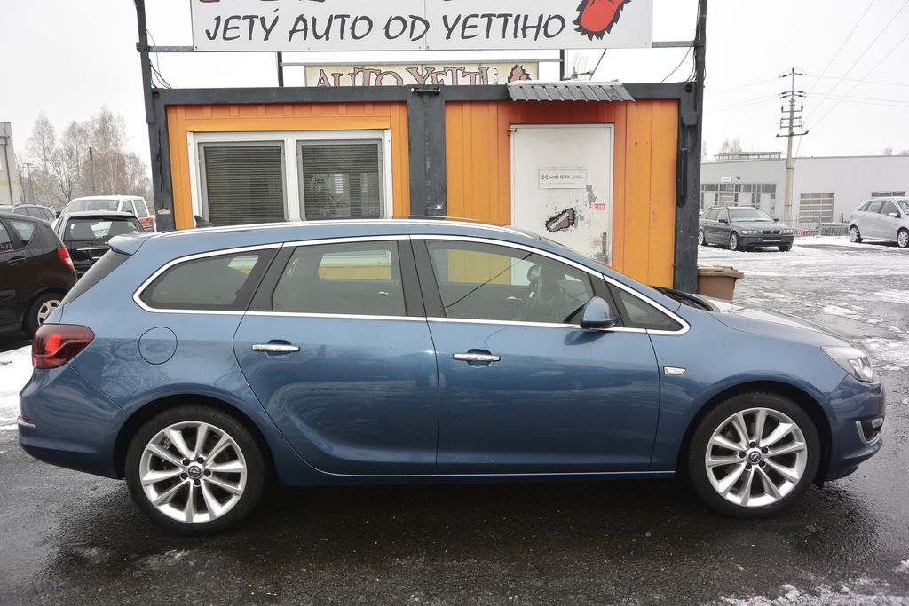 Opel Astra 2.0CDTi 121kW Xenon 121kW