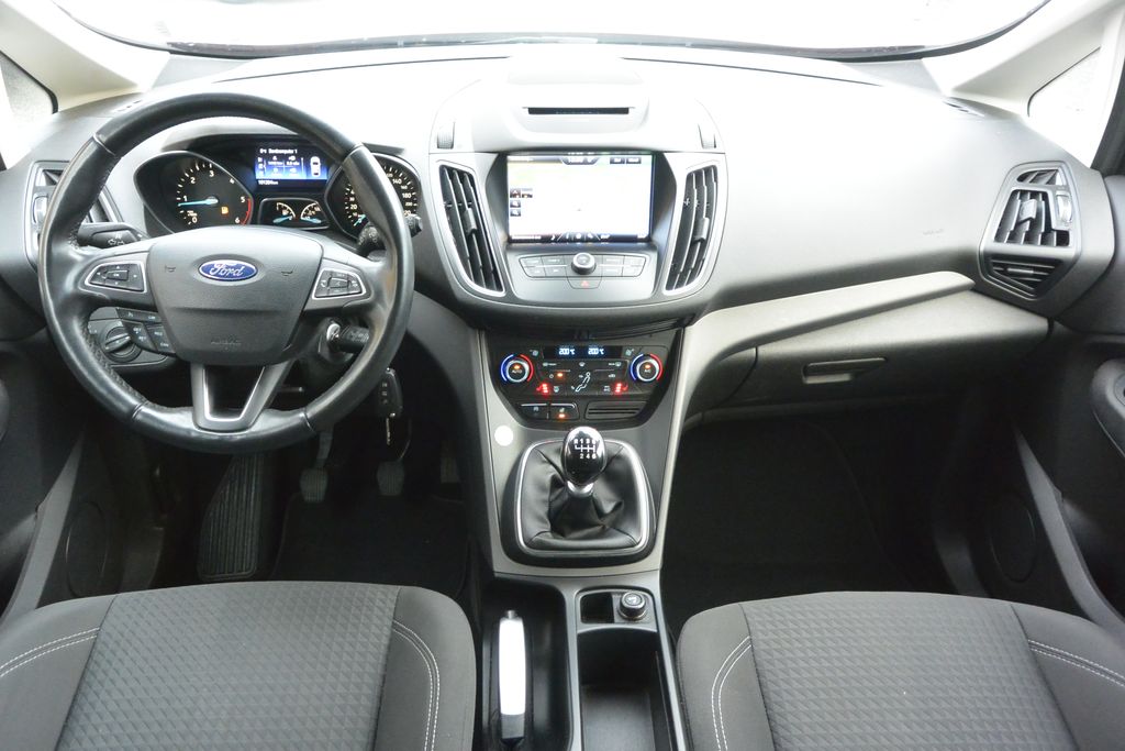 Ford Grand C-Max 1.5TDCi 88kW 7míst*NAVI 88kW