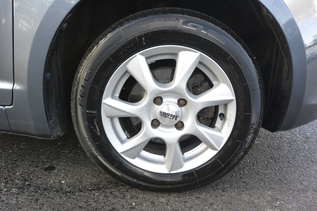 Suzuki Swift 1.3i16v 4×4 67kW