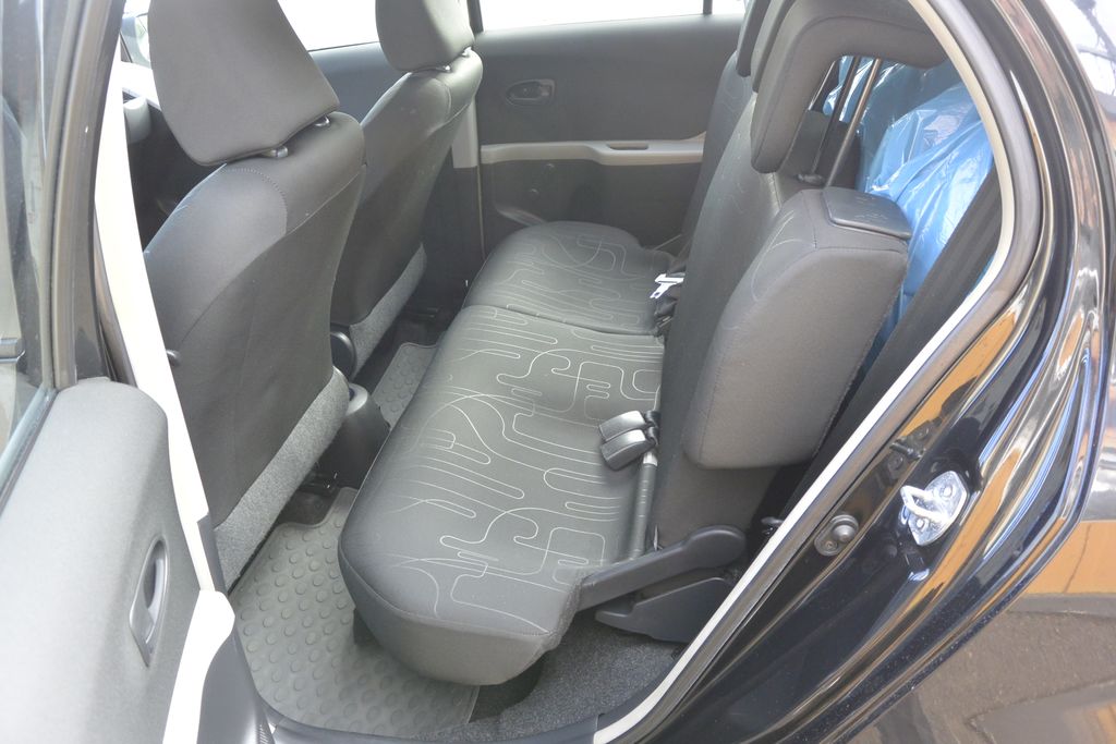 Toyota Yaris 1.3VVT-i 6kv 70tis km 73kW