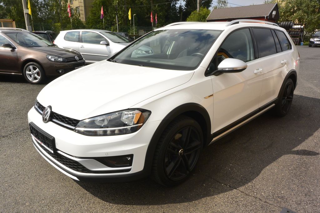 Volkswagen Golf 2.0TDi Alltrack DSG 4×4 DPH 135kW