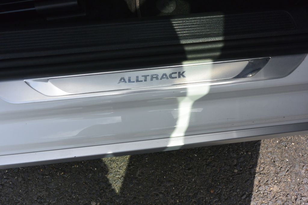 Volkswagen Golf 2.0TDi Alltrack DSG 4×4 DPH 135kW