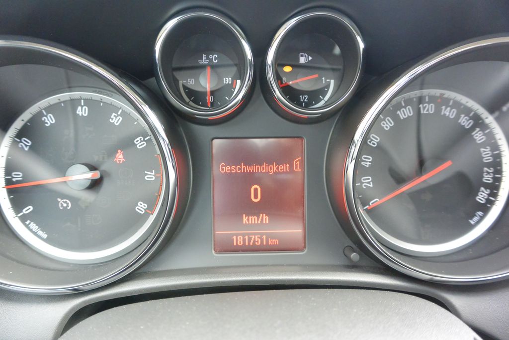 Opel Astra 1.4T 122kW 122kW