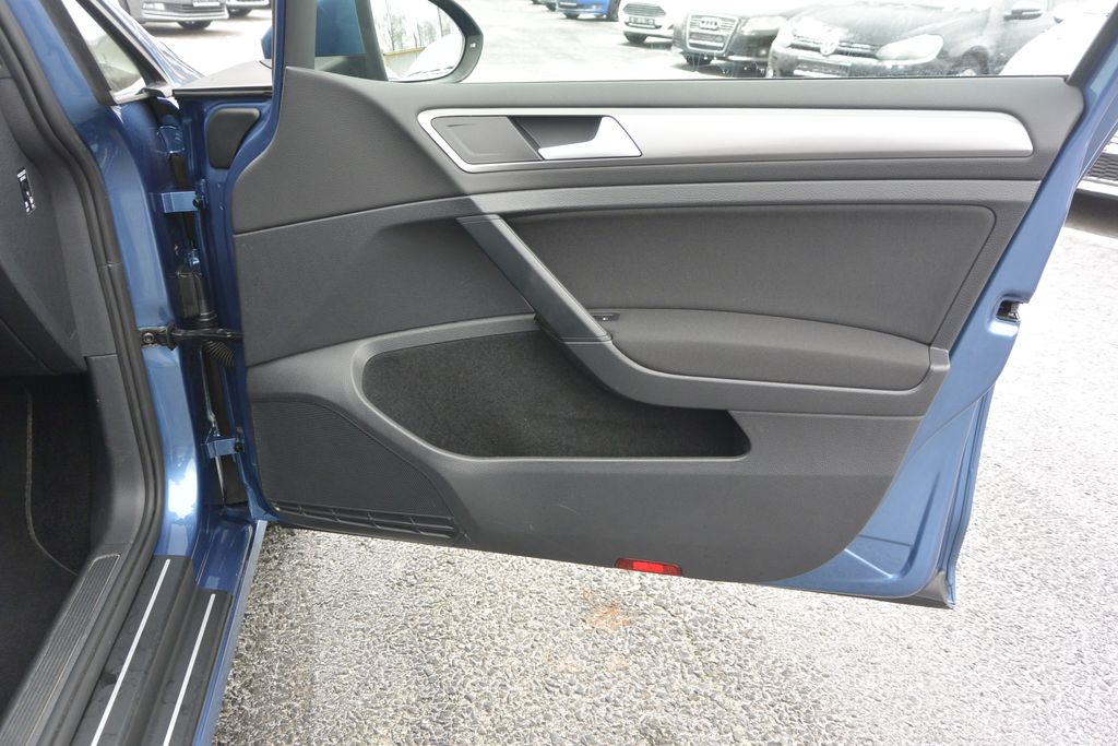 Volkswagen Golf 1.2TSi 63kW