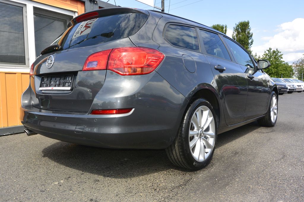 Opel Astra 1.4T 122kW 122kW