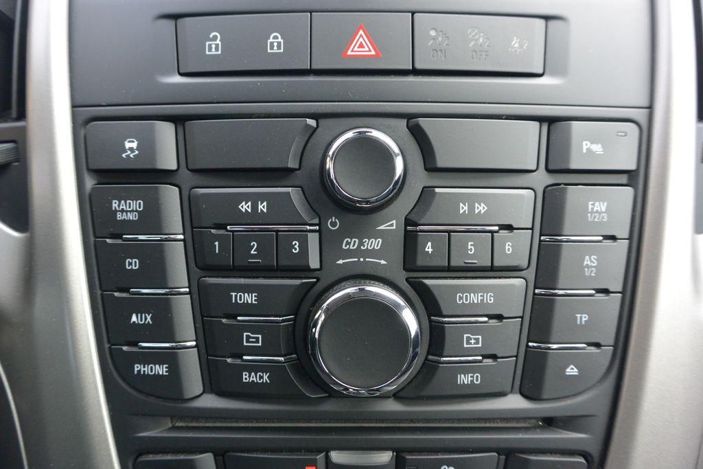 Opel Astra 1.4T 122kW 122kW