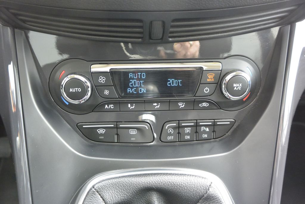 Ford Kuga 2.0TDCi Titanium 110kW