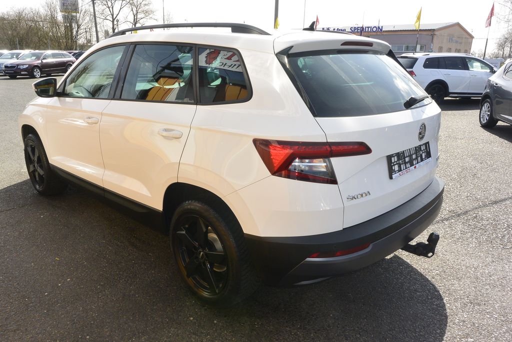 Škoda Karoq 2.0TDi 4×4 STYLE , LED,tažné,N 110kW