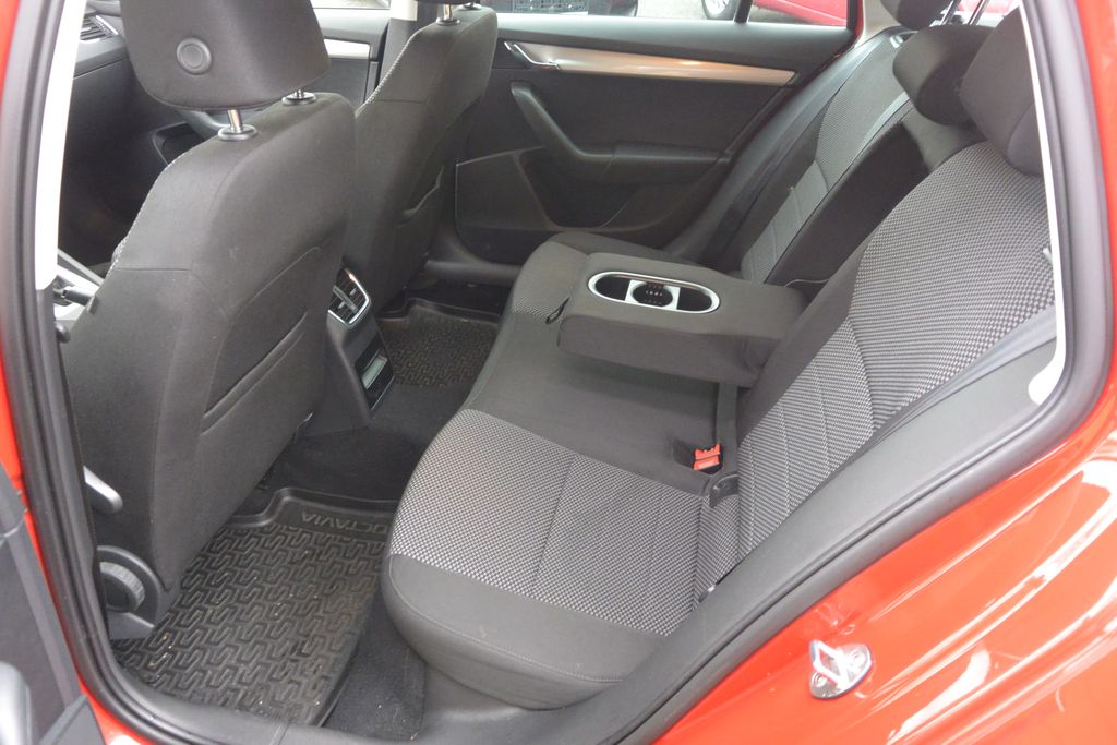 Škoda Octavia 1.6TDi 77kW  DSG 77kW