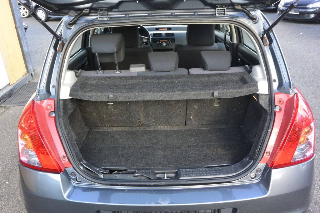 Suzuki Swift 1.3i16v 4×4 67kW