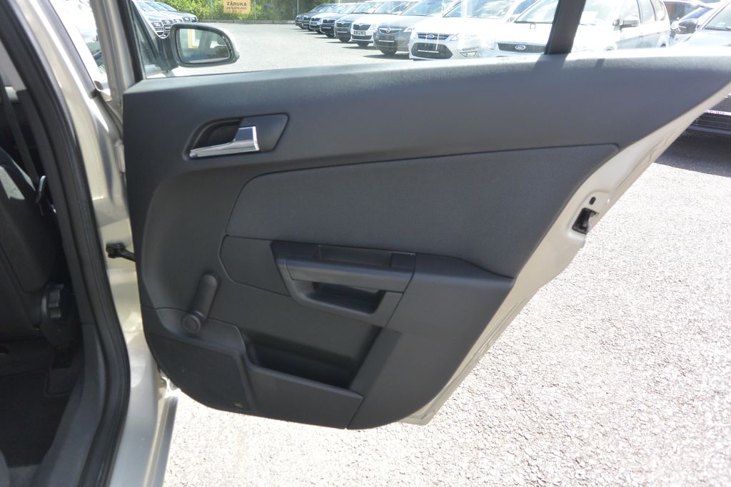 Opel Astra 1.6i16v AUTOMAT EASYTRONIC 85kW