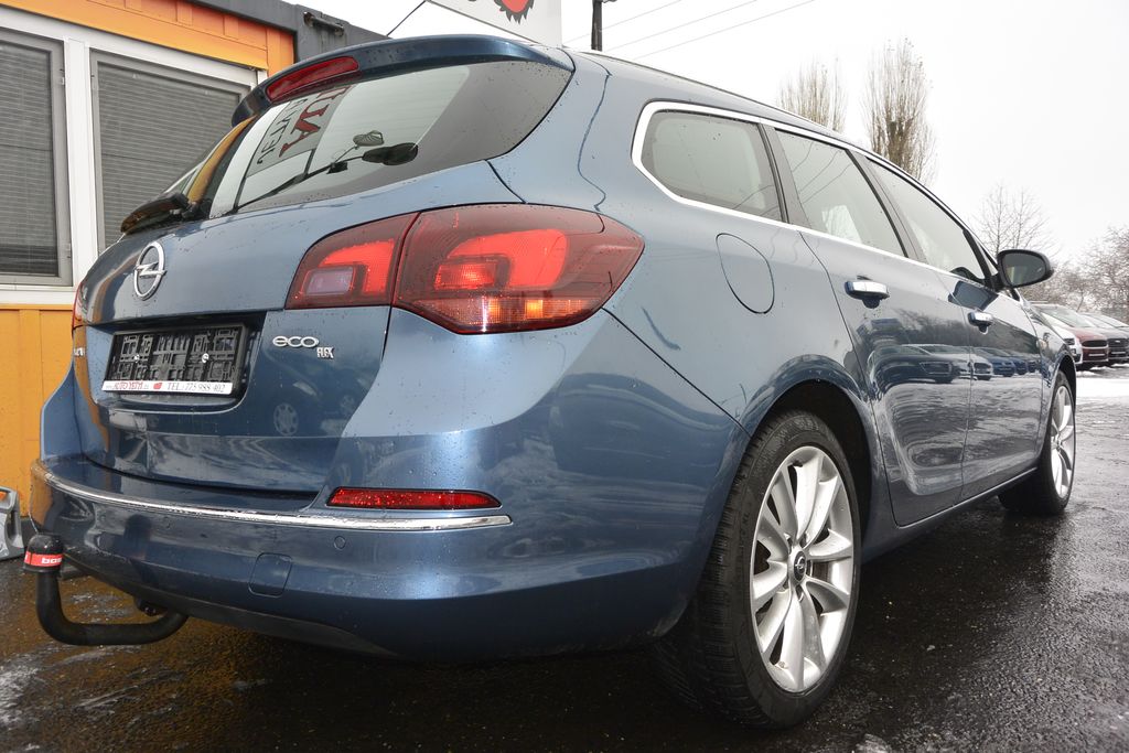 Opel Astra 2.0CDTi 121kW Xenon 121kW
