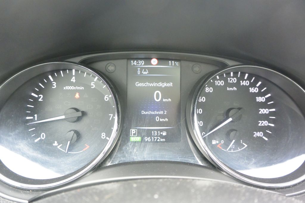 Nissan Qashqai 1,2 DIG-T Tekna Aut. Panorama 85kW