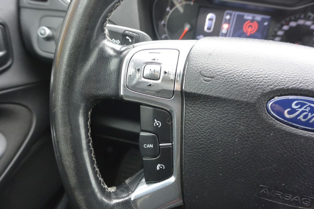 Ford S-Max 2.2TDCi AT Titanium 7míst 147k 147kW