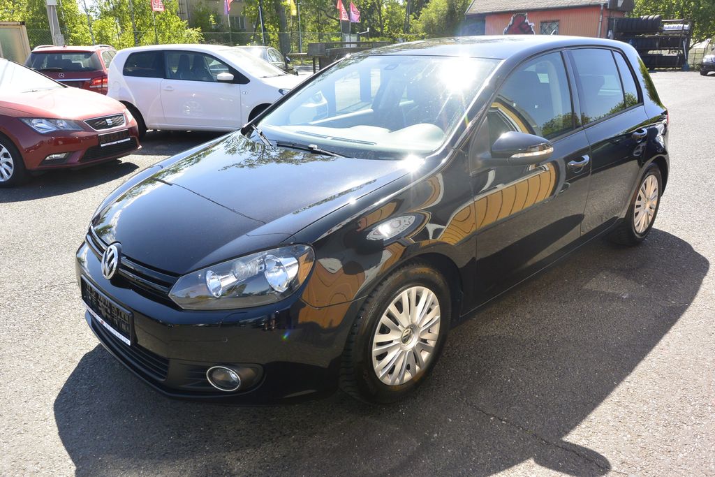 Volkswagen Golf 1.2TSi Match 77kW NAVI 77kW