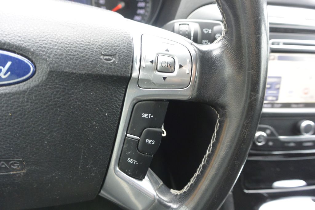 Ford S-Max 2.2TDCi AT Titanium 7míst 147k 147kW