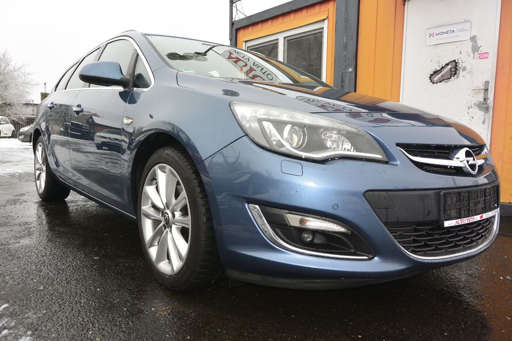 Opel Astra 2.0CDTi 121kW Xenon 121kW