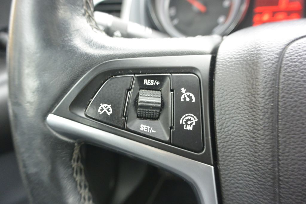 Opel Astra 2.0CDTi 121kW Xenon 121kW