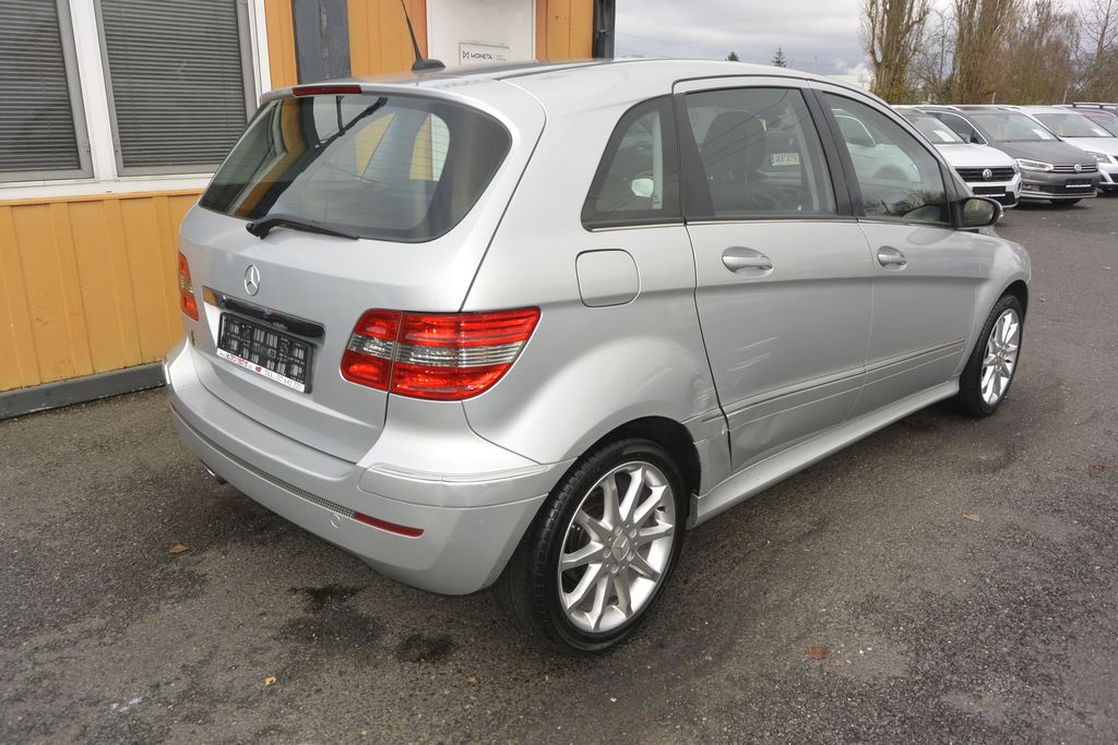 Mercedes-Benz B 200 2.0i automat 100kW