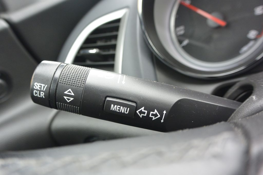 Opel Astra 2.0CDTi 121kW Xenon 121kW