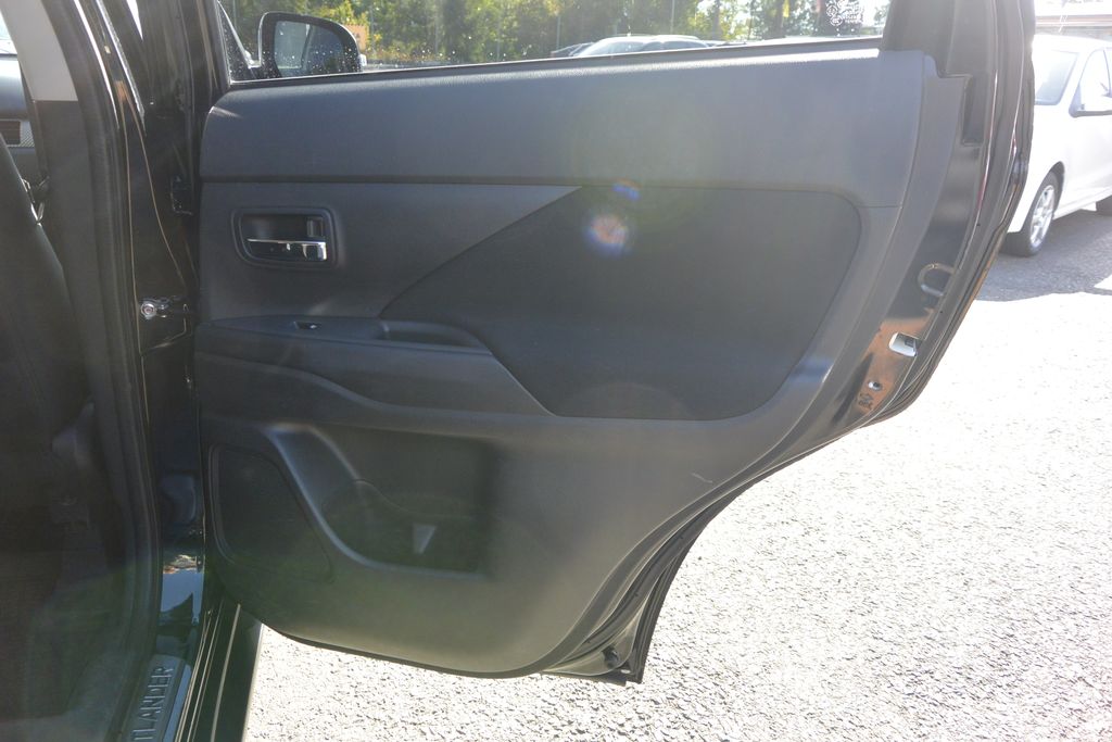 Mitsubishi Outlander 2.2 DI-D 4WD INTENSE 6AT 110kW