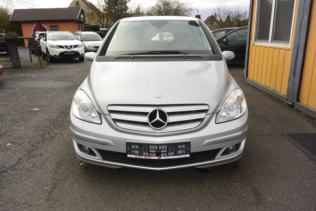 Mercedes-Benz B 200 2.0i automat 100kW