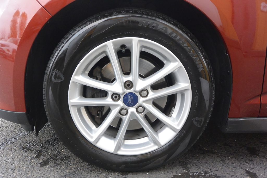 Ford Grand C-Max 1.5TDCi 88kW 7míst*NAVI 88kW