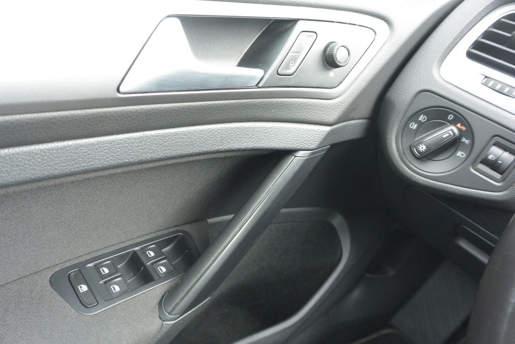 Volkswagen Golf 1.2TSi 63kW