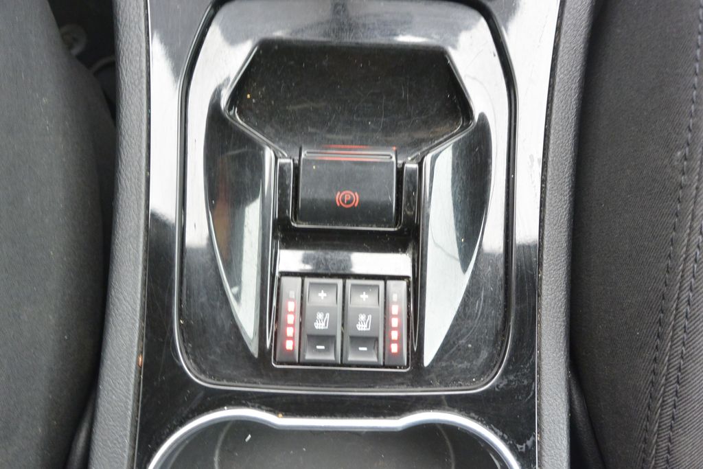 Ford S-Max 2.2TDCi AT Titanium 7míst 147k 147kW