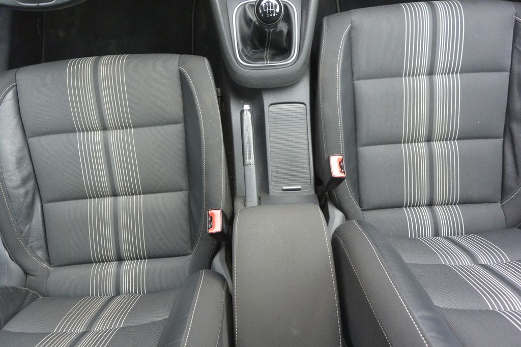 Volkswagen Golf 1.2TSi Match 77kW NAVI 77kW