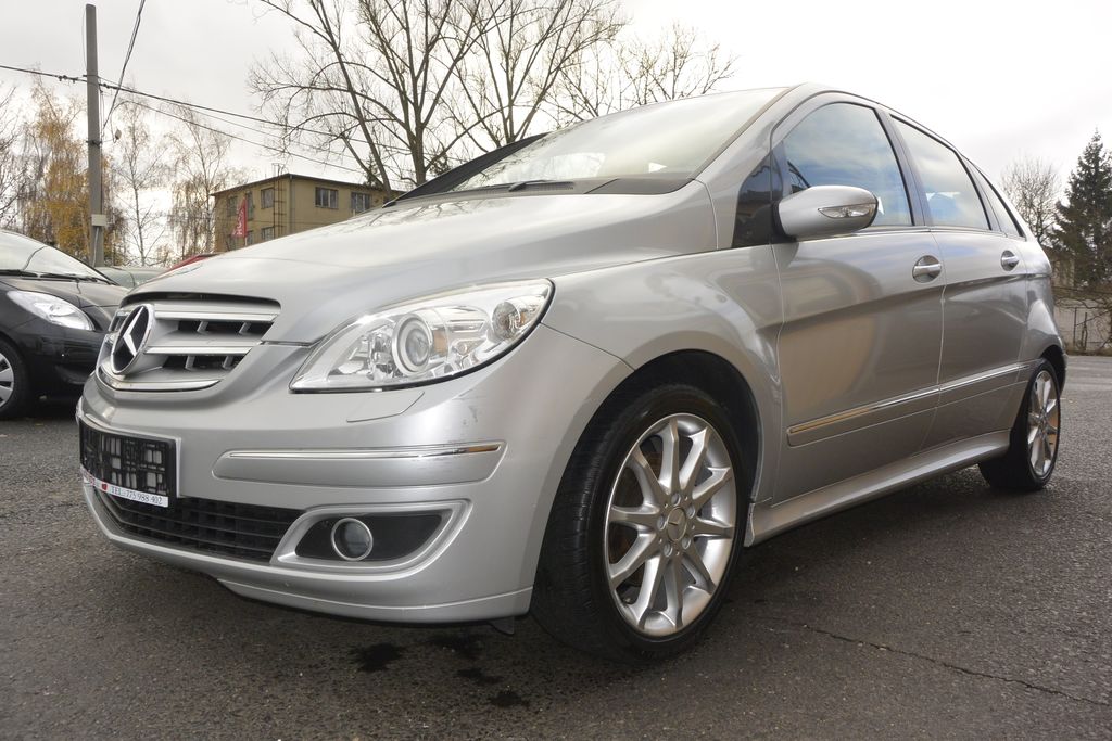 Mercedes-Benz B 200 2.0i automat 100kW