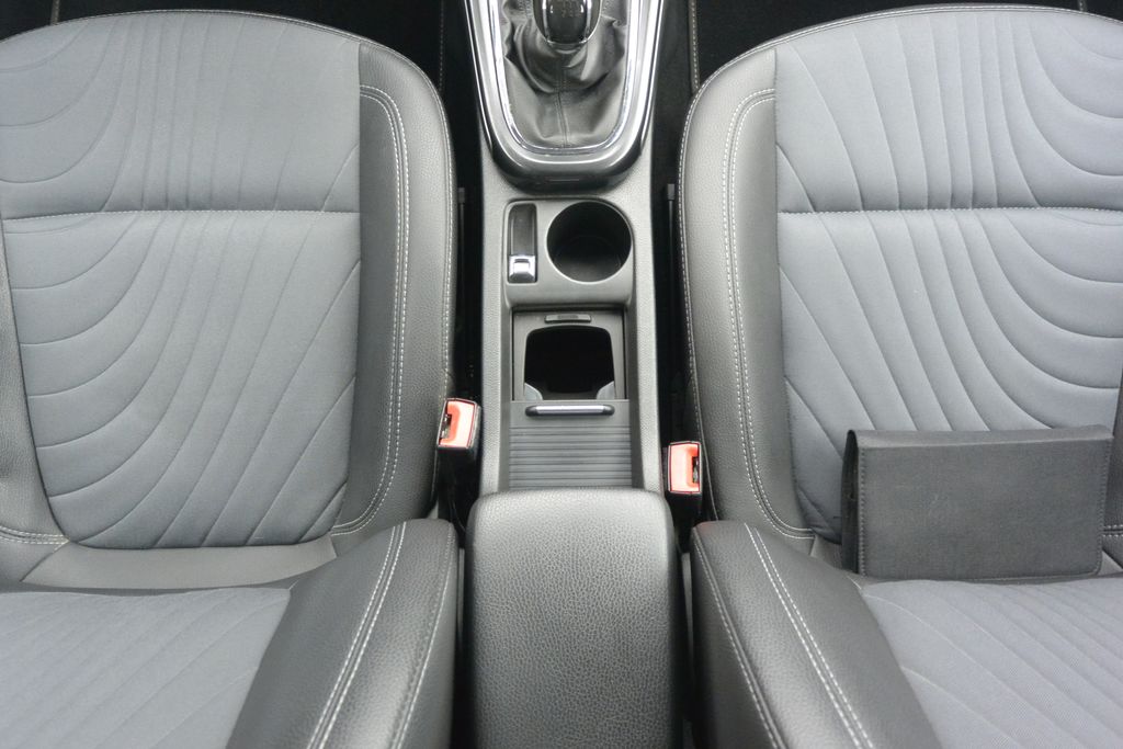 Opel Astra 2.0CDTi 121kW Xenon 121kW