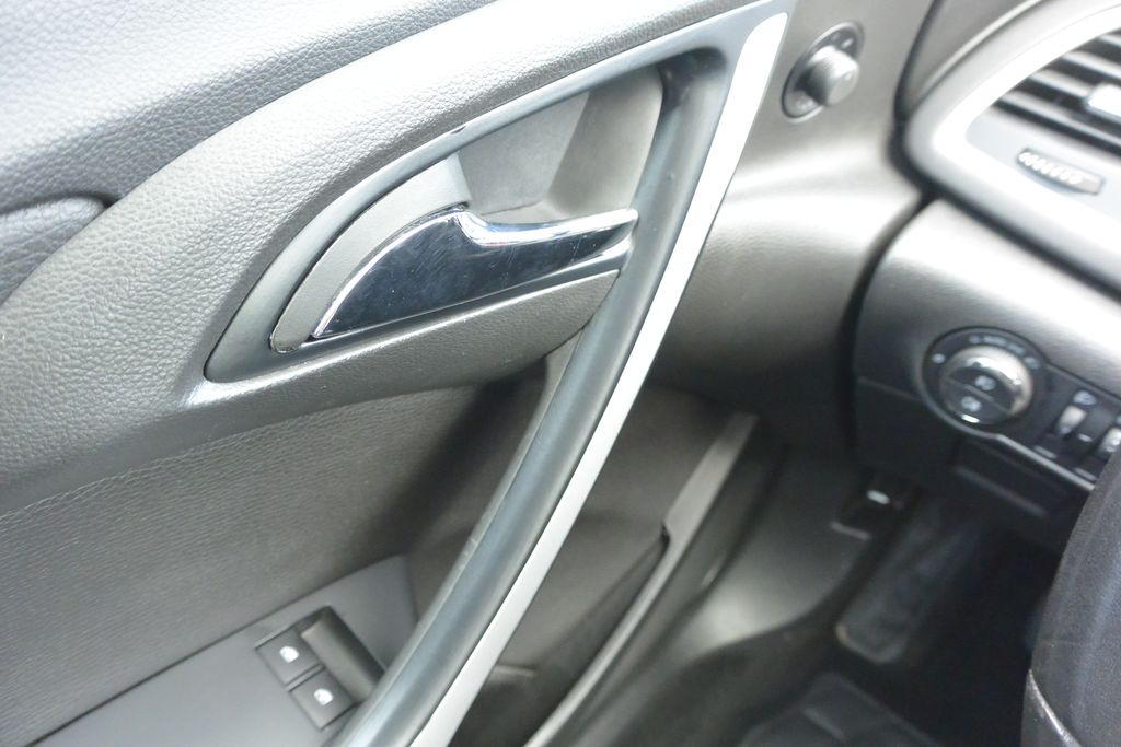 Opel Astra 1.4T 122kW 122kW