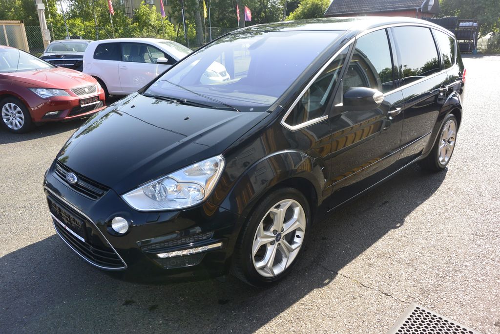 Ford S-Max 2.2TDCi AT Titanium 7míst 147k 147kW
