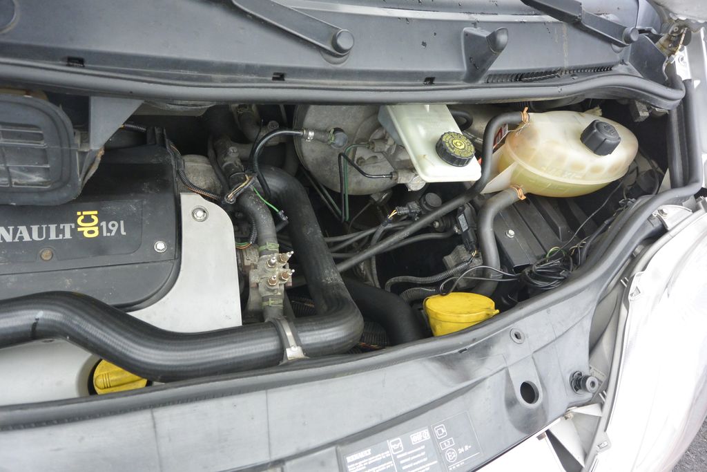 Renault Trafic 1.9CDi 74kW