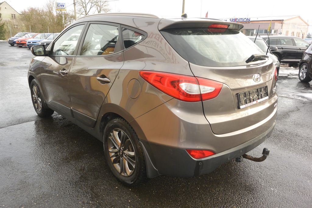 Hyundai ix35 2.0CRDi 4×4 * AT * ČR * DPH 100kW