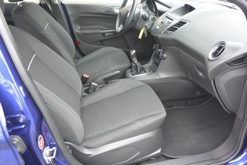 Ford Fiesta 1.0 EcoBoost vyhřív.sedadla+okno