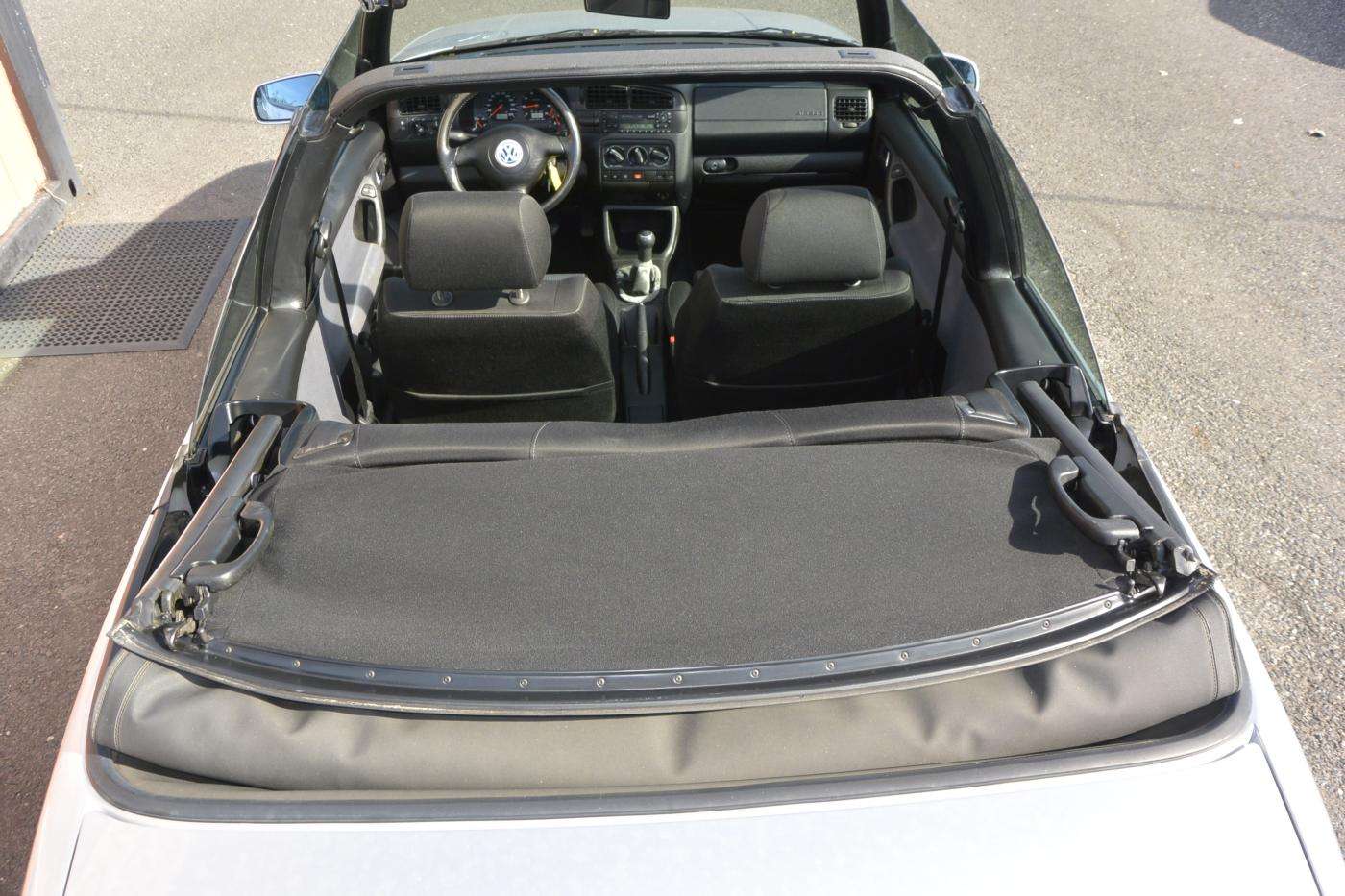 Volkswagen Golf 2.0i