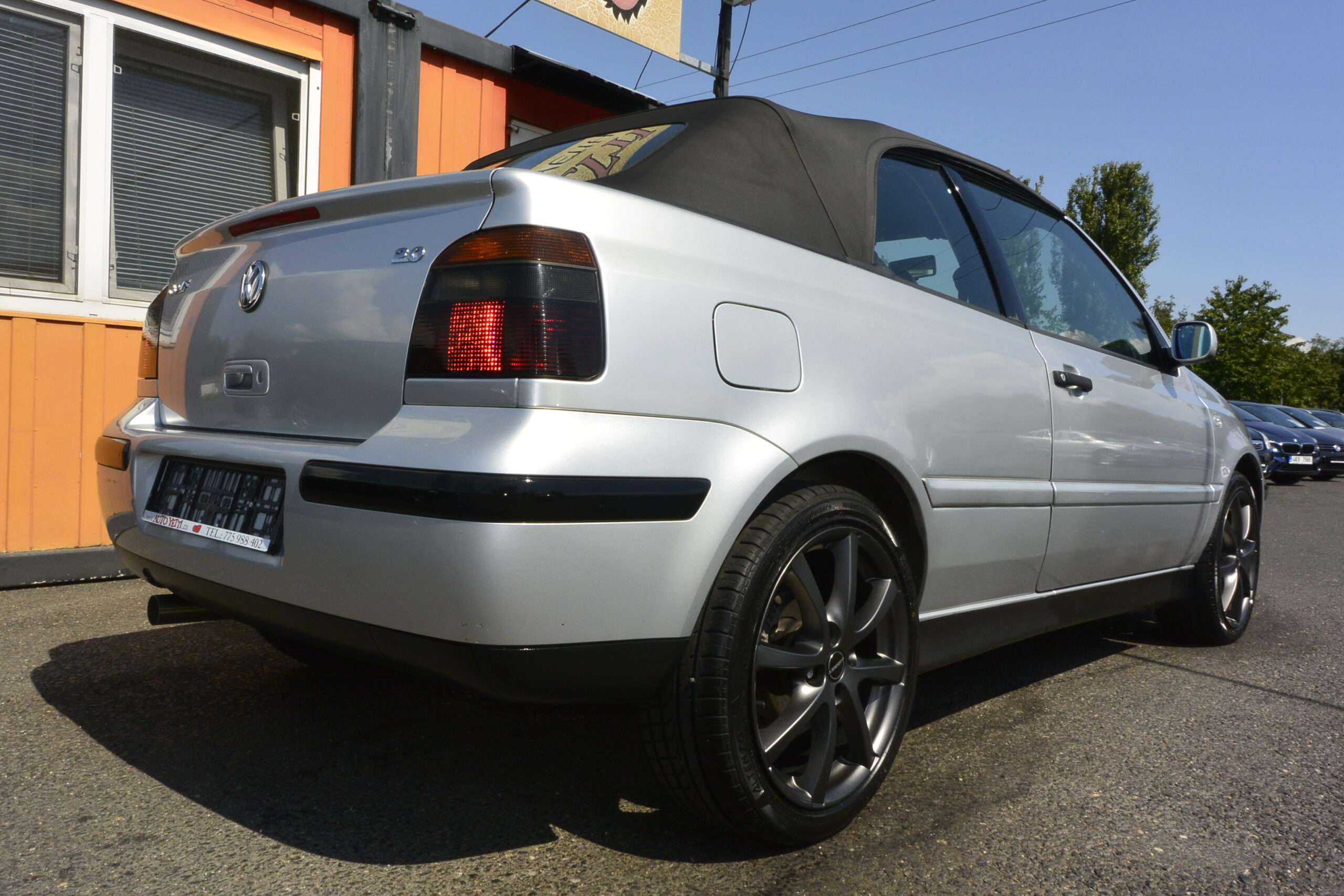 Volkswagen Golf 2.0i