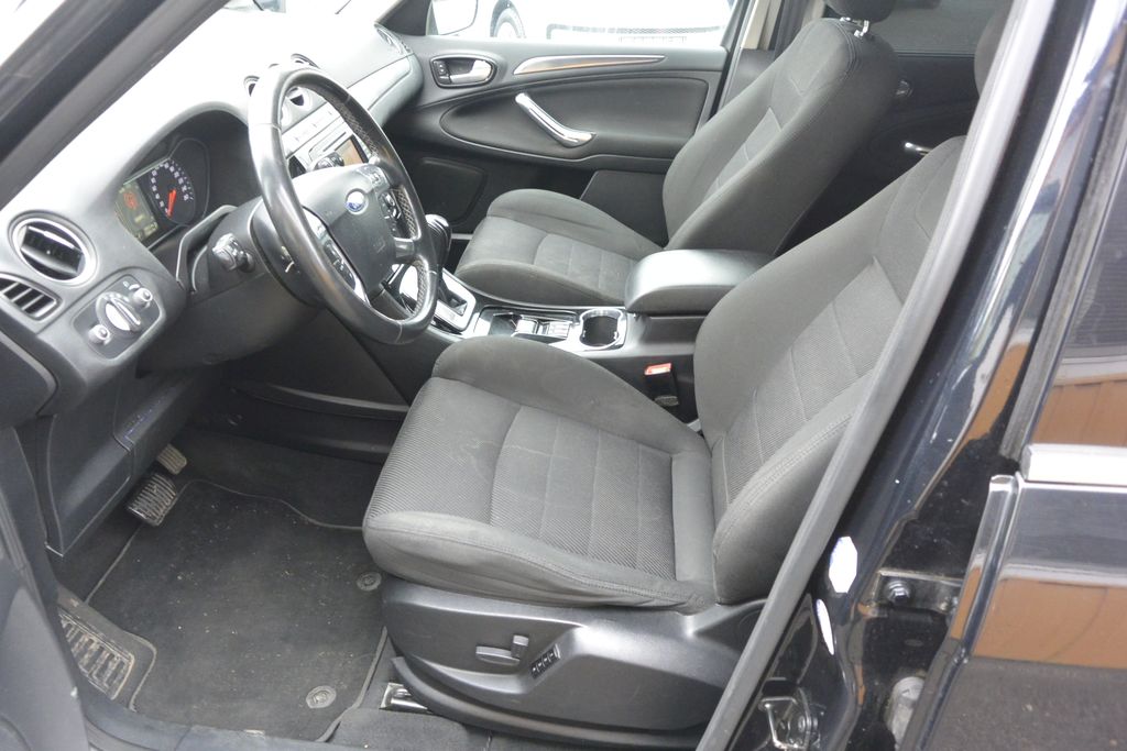 Ford S-Max 2.2TDCi AT Titanium 7míst 147kW