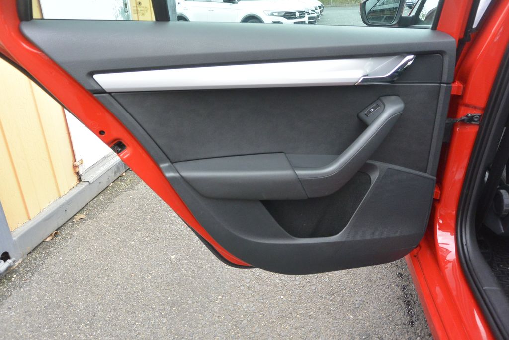 Škoda Octavia 1.6TDi 77kW  DSG